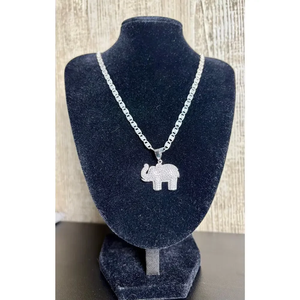 1ct Moissanite Elephant on 19" Chain, 925 Silver & Bonus Bracelet - Picture 2 of 6